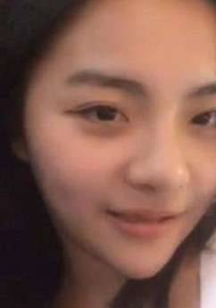 21岁女主播直播超夸张的 多p杂交 派对 结果法官给的判决让她至少必须泪流4年