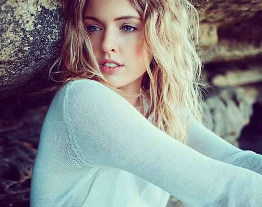 Photo